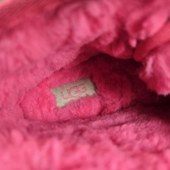 UGG Neumel Womens Size 6 Fuzzy Warm Chukka Boots Shoes Slippers Pink - Picture 11 of 11